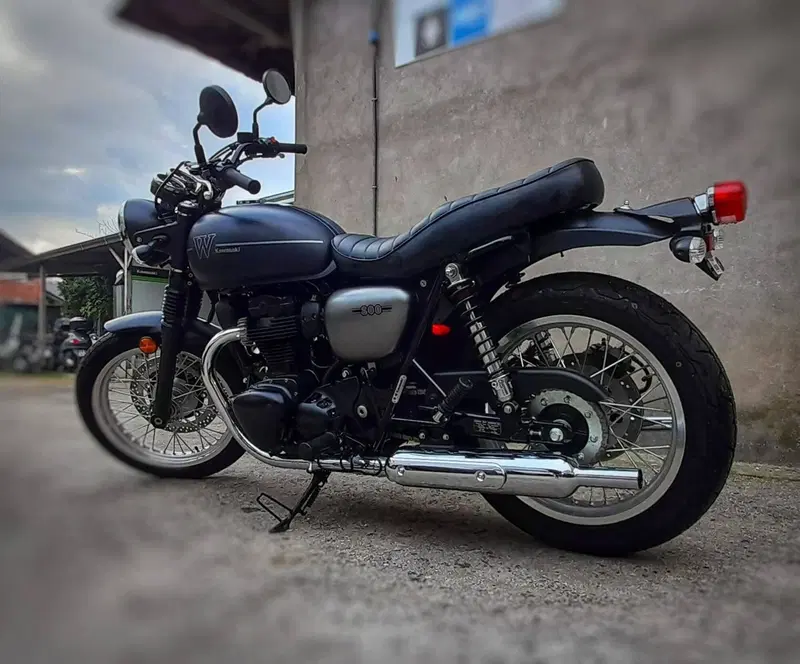 Kawasaki W 800 (2021 - 26) (4)