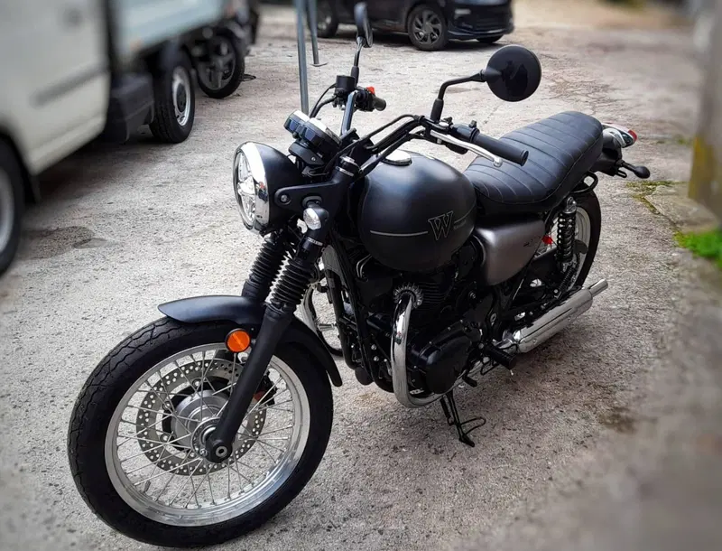 Kawasaki W 800 (2021 - 26) (5)