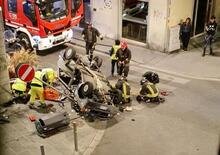 Firenze, incidente mortale in via Gioberti: la moto era rubata e viaggiava contromano a velocità folle