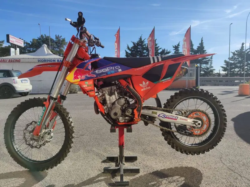 KTM 250 SX-F Factory (2016) (3)