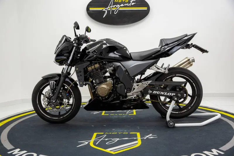 Kawasaki Z 750 (2003 - 06) (9)