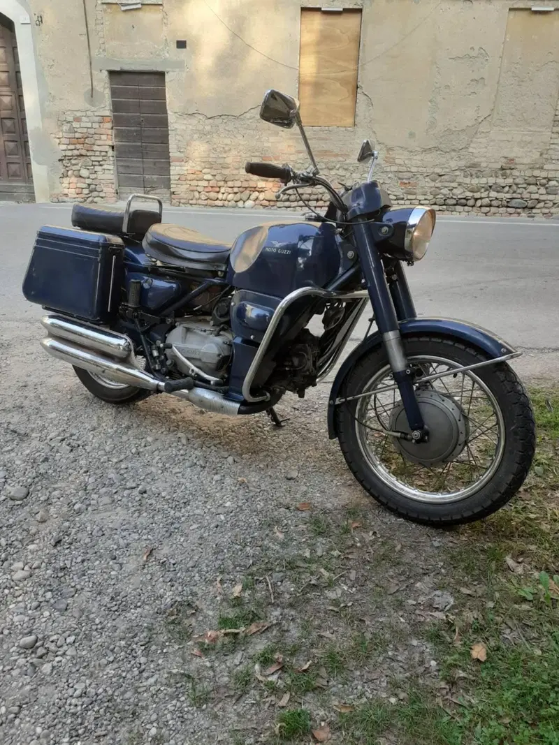 Moto Guzzi Nuovo Falcone