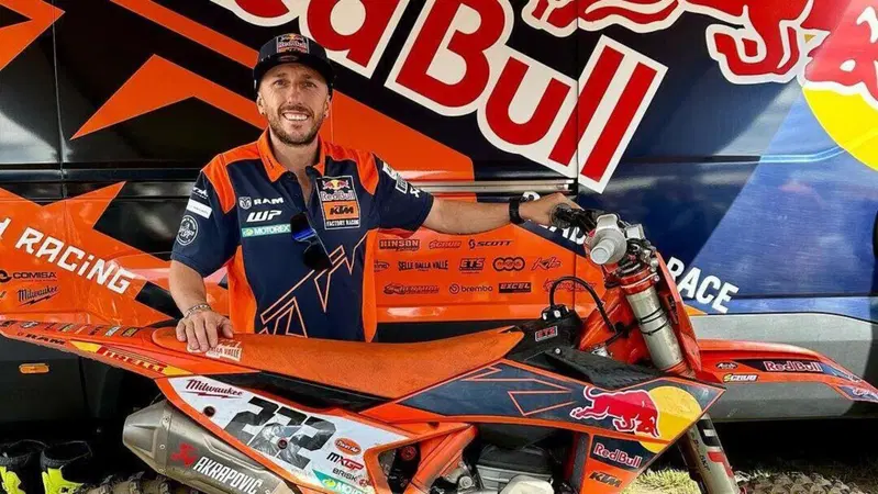 Tony Cairoli in Ducati: &egrave; solo fantascienza o c'&egrave; qualcosa di pi&ugrave;? Le parole del Campione