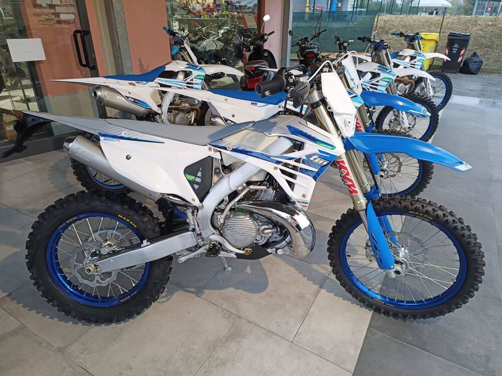 Tm Moto EN 300 Fi ES 2T (2024)