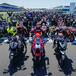 MotoGP 2023, GP d'Australia. Marc Marquez guida il convoglio di 400 motociclisti a Phillip Island [VIDEO e GALLERY]