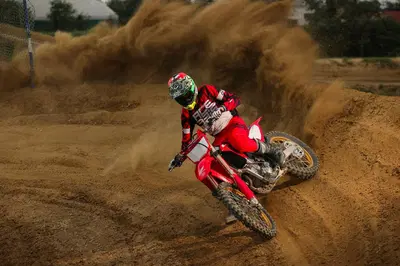 Honda CRF450R 50th Anniversary TEST: la MX che arriva dagli anni '80! [VIDEO e GALLERY]