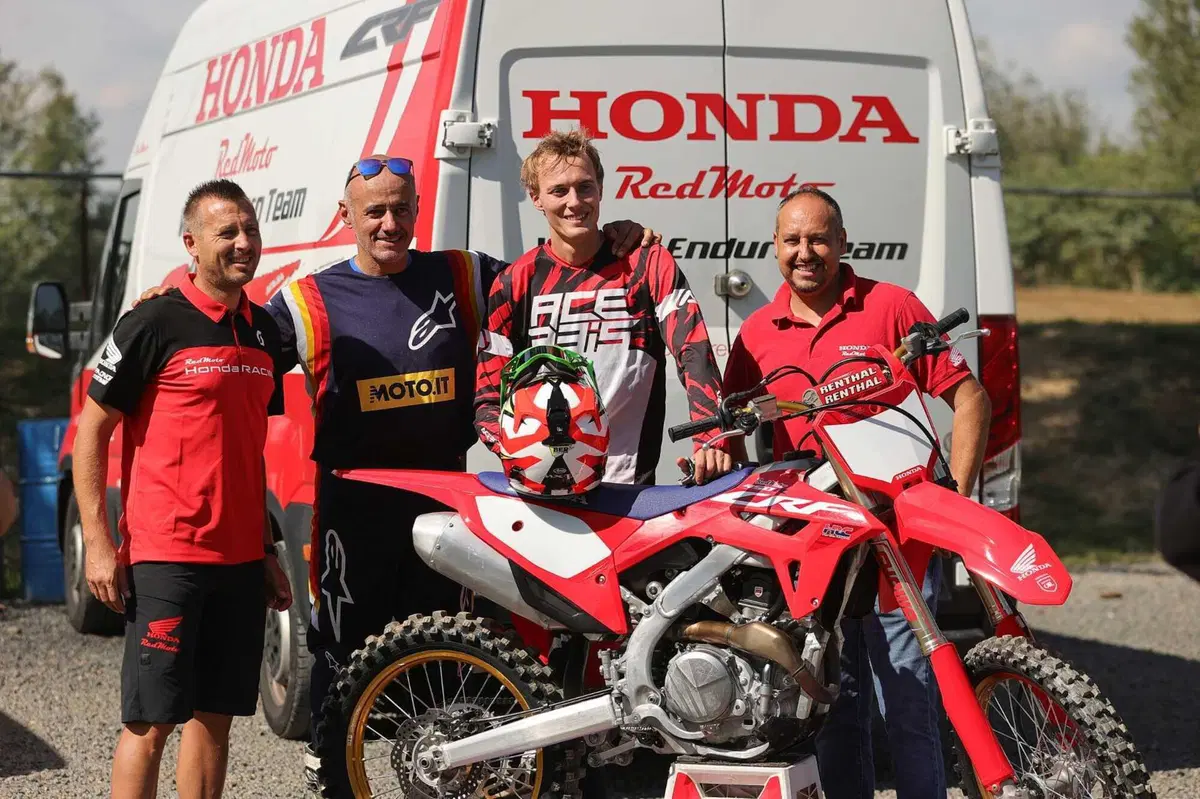 Honda CRF450R 50th Anniversary TEST: la MX che arriva dagli anni '80! (5)