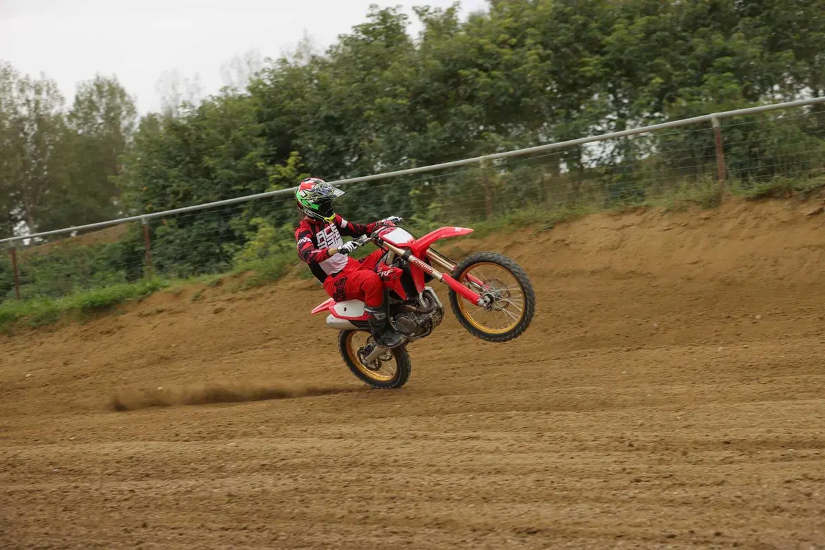 Honda CRF450R 50th Anniversary TEST: la MX che arriva dagli anni '80! (20)