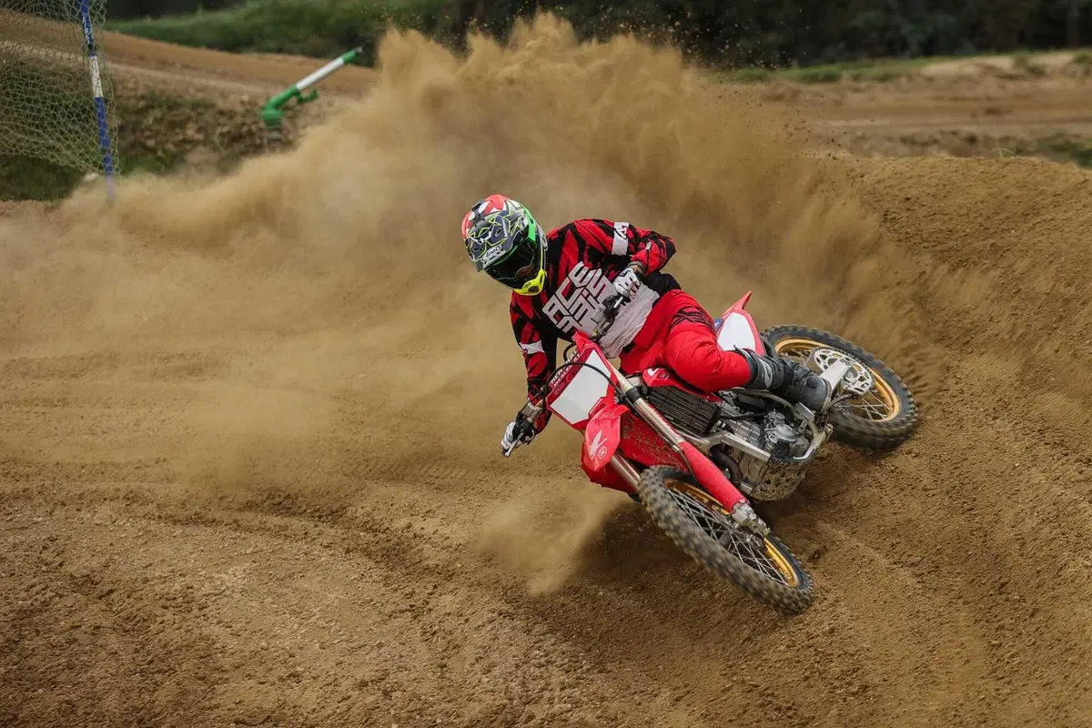 Honda CRF450R 50th Anniversary TEST: la MX che arriva dagli anni '80! (28)