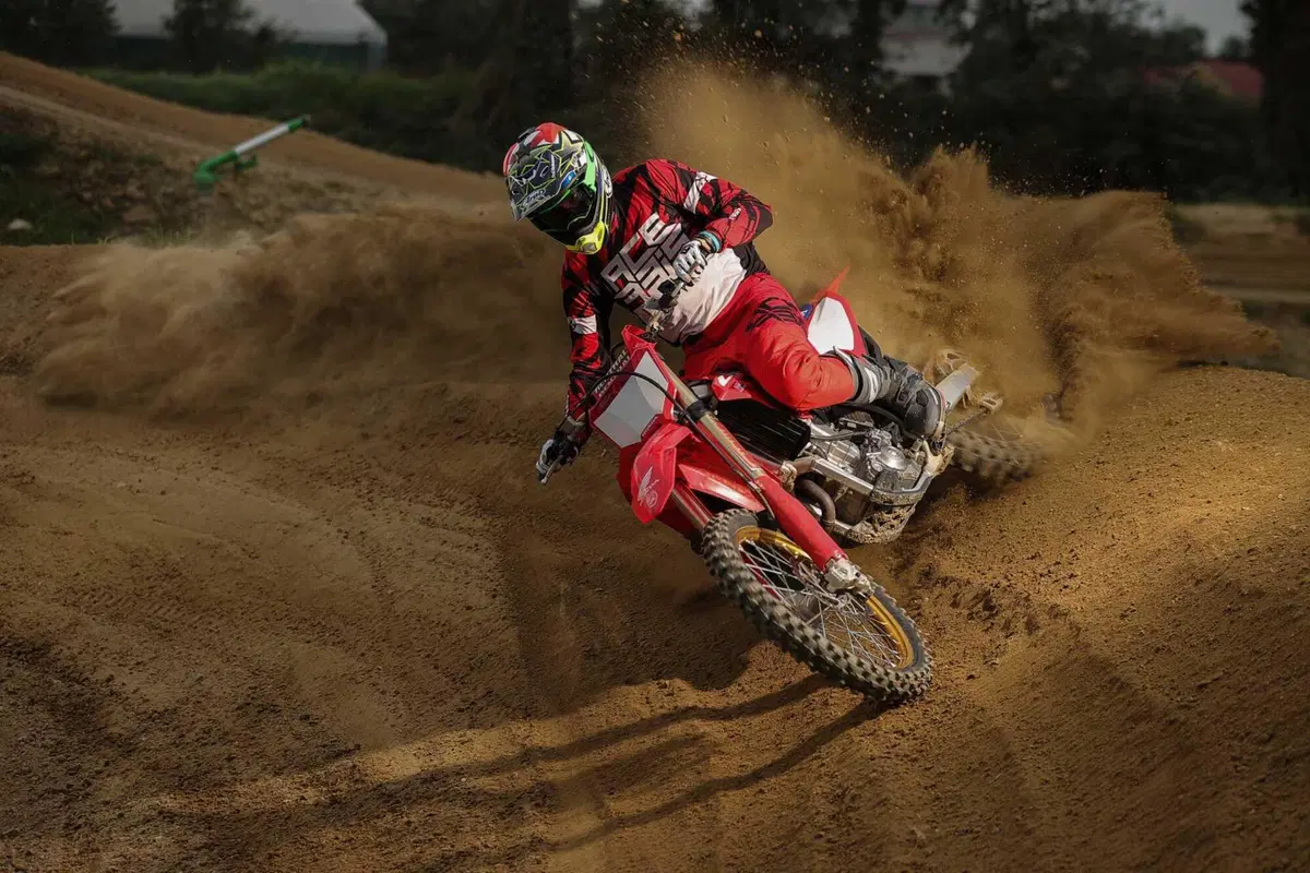Honda CRF450R 50th Anniversary TEST: la MX che arriva dagli anni '80! (30)