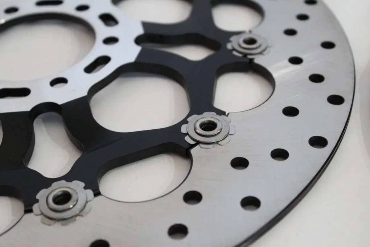 DISCHI FRENO ANTERIORE 748-916-996-998 Ducati (2)