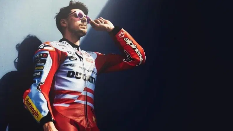 MotoGP 2023. GP d'Australia. Quel posto in HRC: Miguel Oliveira non ne parla, Maverick Vinales non ci pensa e Fabio Di Giannantonio sta seduto lungo il fiume
