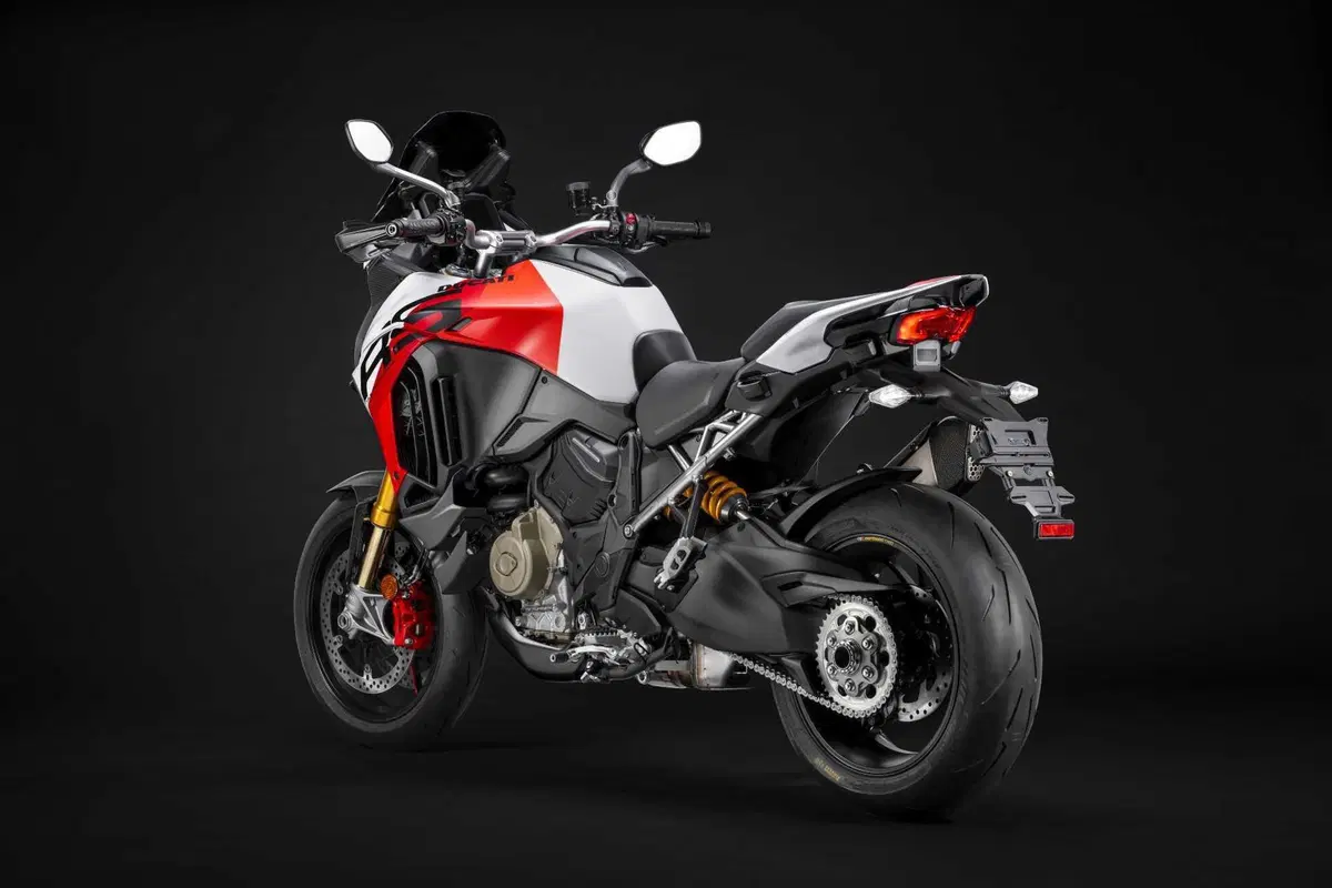 Nuova Ducati Multistrada V4 RS: la Multistrada più sportiva di sempre (6)