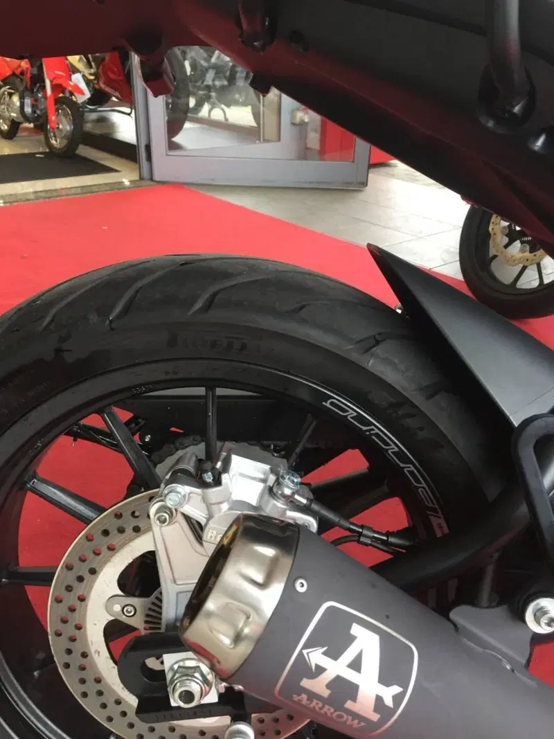 Benelli Leoncino 500 (2021 - 25) (6)