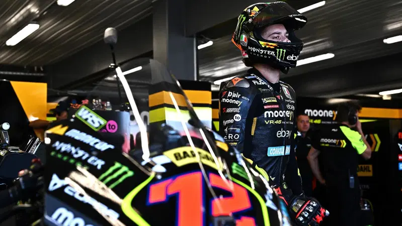 MotoGP 2023. GP d'Australia. Marco Bezzecchi: "Gara al sabato? Per me molto meglio. Gomme? Copier&ograve; di brutto!"