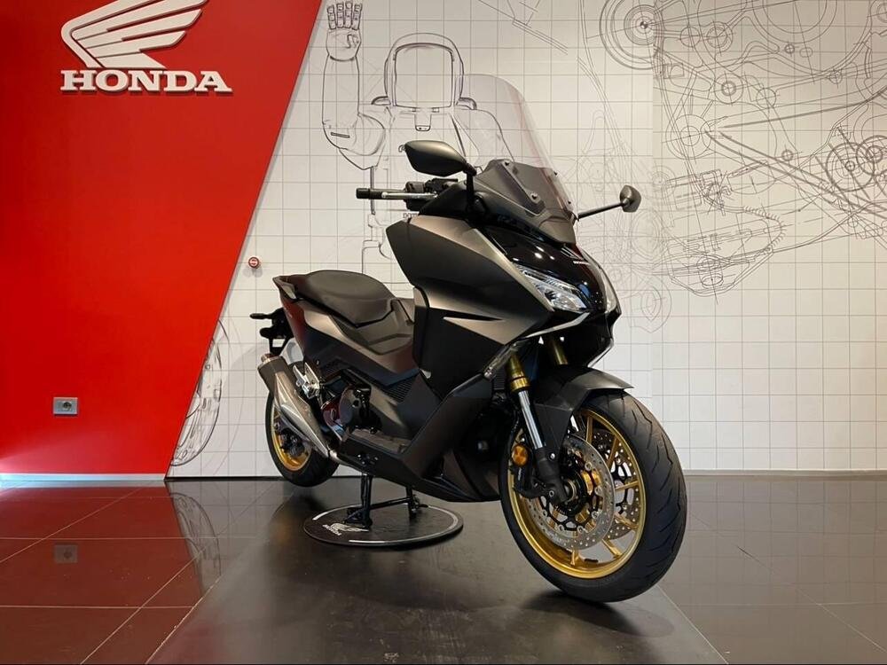 Honda Forza 750 DCT Special Edition (2024) (4)