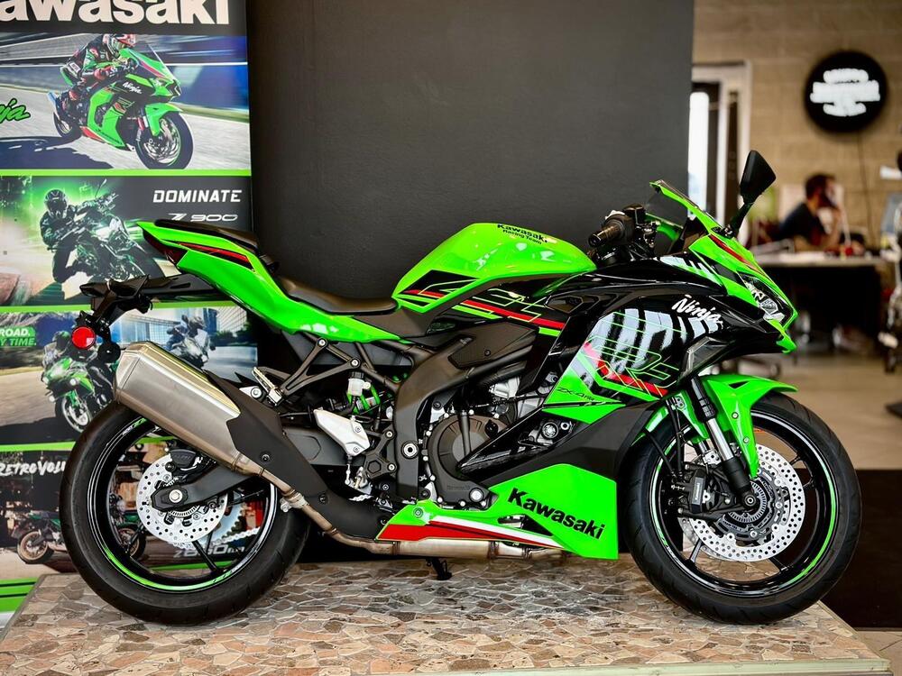 Kawasaki Ninja ZX-4RR (2024 - 25) (2)