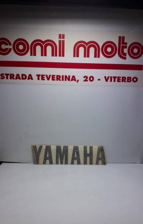 Adesivo Yamaha FZ 750 1987 2AX283150000 (2)