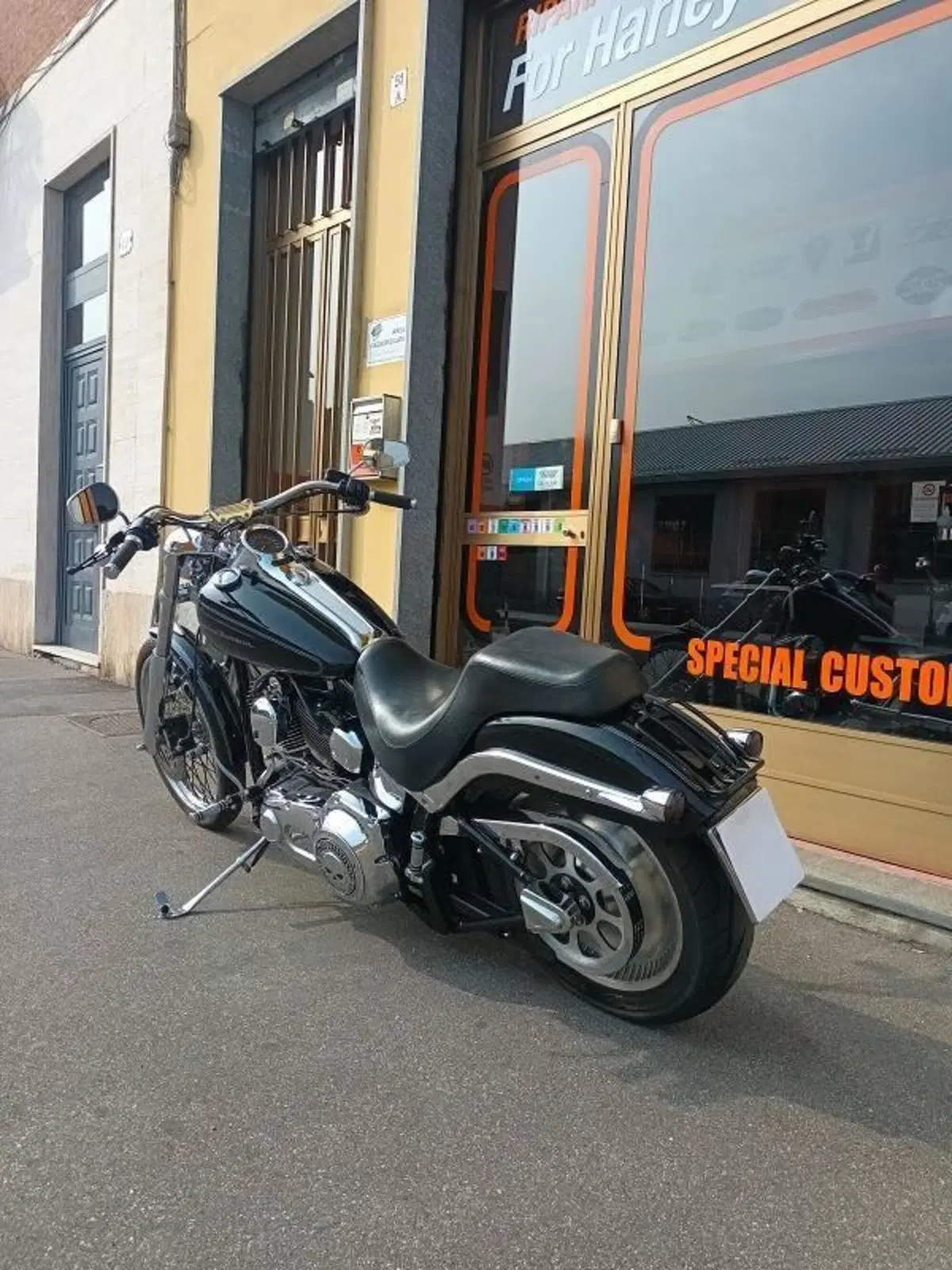 Harley-Davidson 1450 Deuce (2001 - 05) - FXSTDI (4)