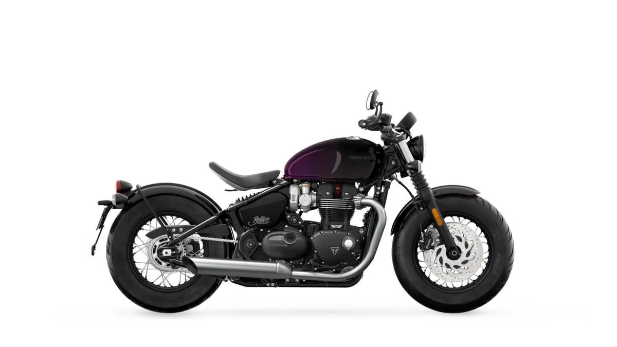 Triumph Bonneville Bobber 1200 Bonneville Bobber 1200 Stealth edition (2024) (2)