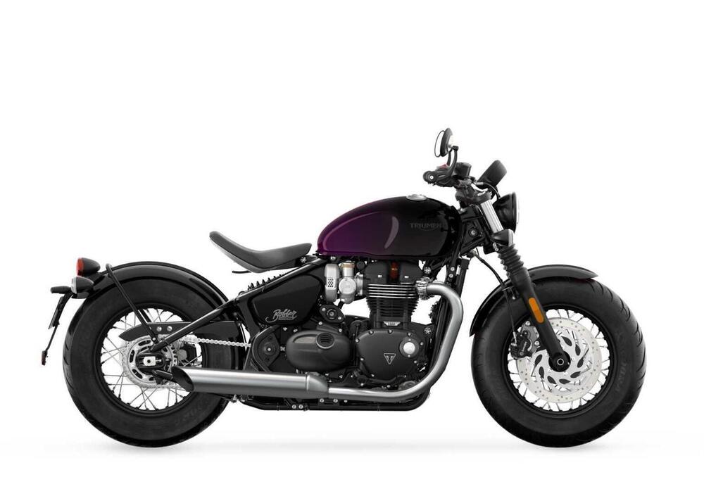 Triumph Bonneville Bobber 1200 Stealth edition (2024) (2)