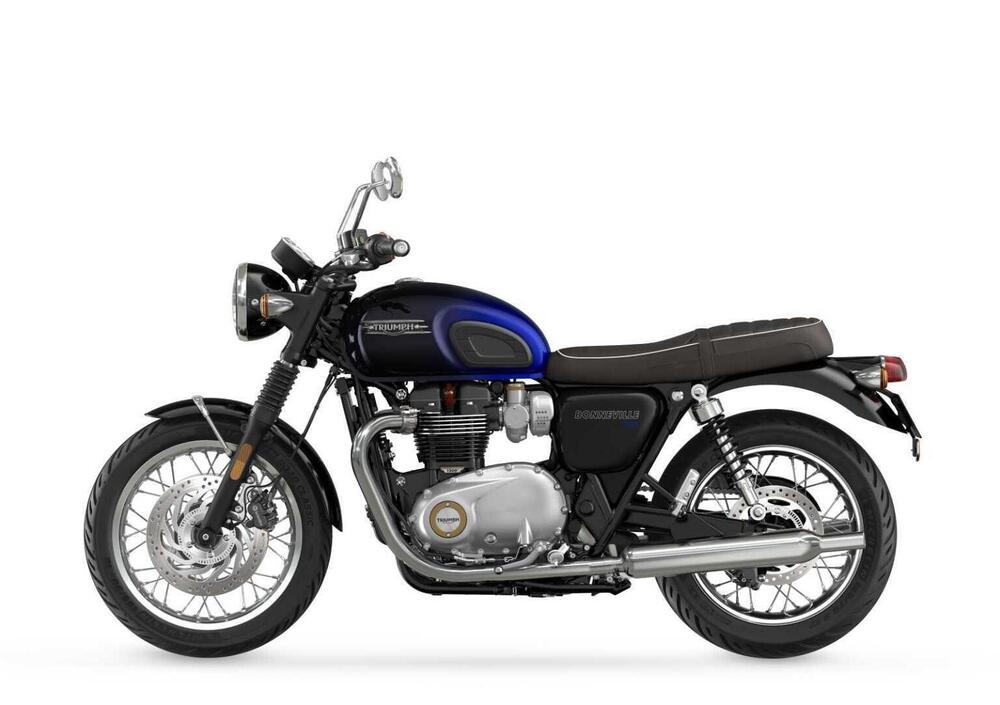 Triumph Bonneville T120 Stealth Edition (2024) (4)