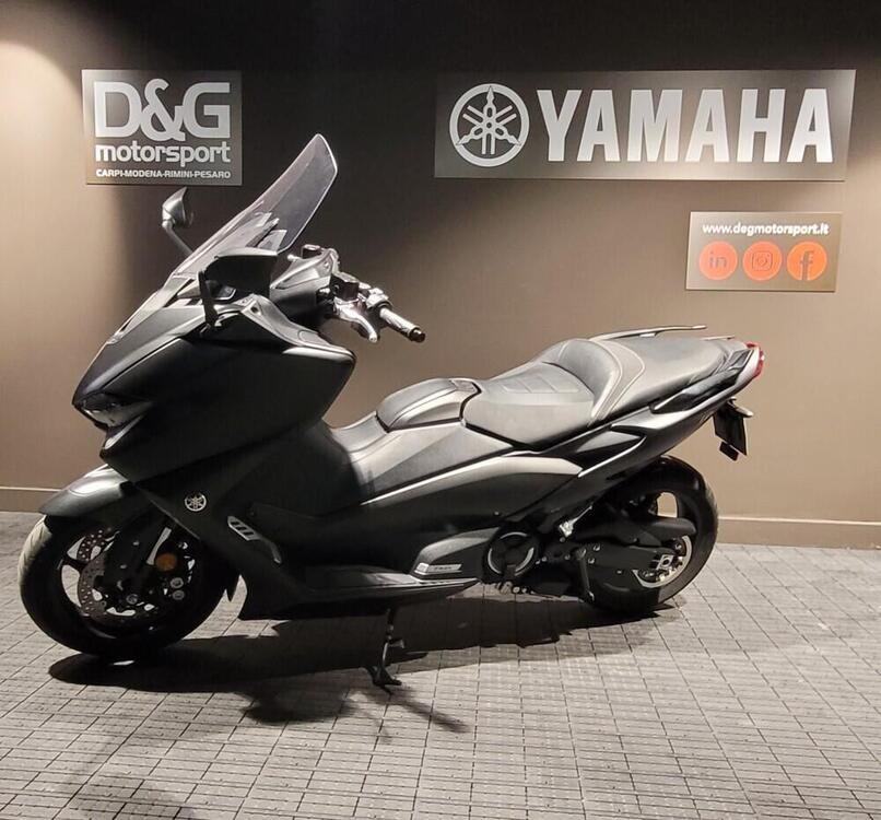 Yamaha T-Max 560 (2020 - 21) (3)