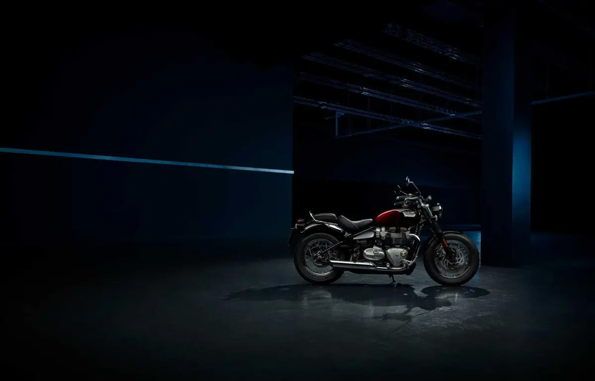 Ecco le nuove Triumph Stealth Edition: dipinte a mano e limitate [GALLERY] (54)