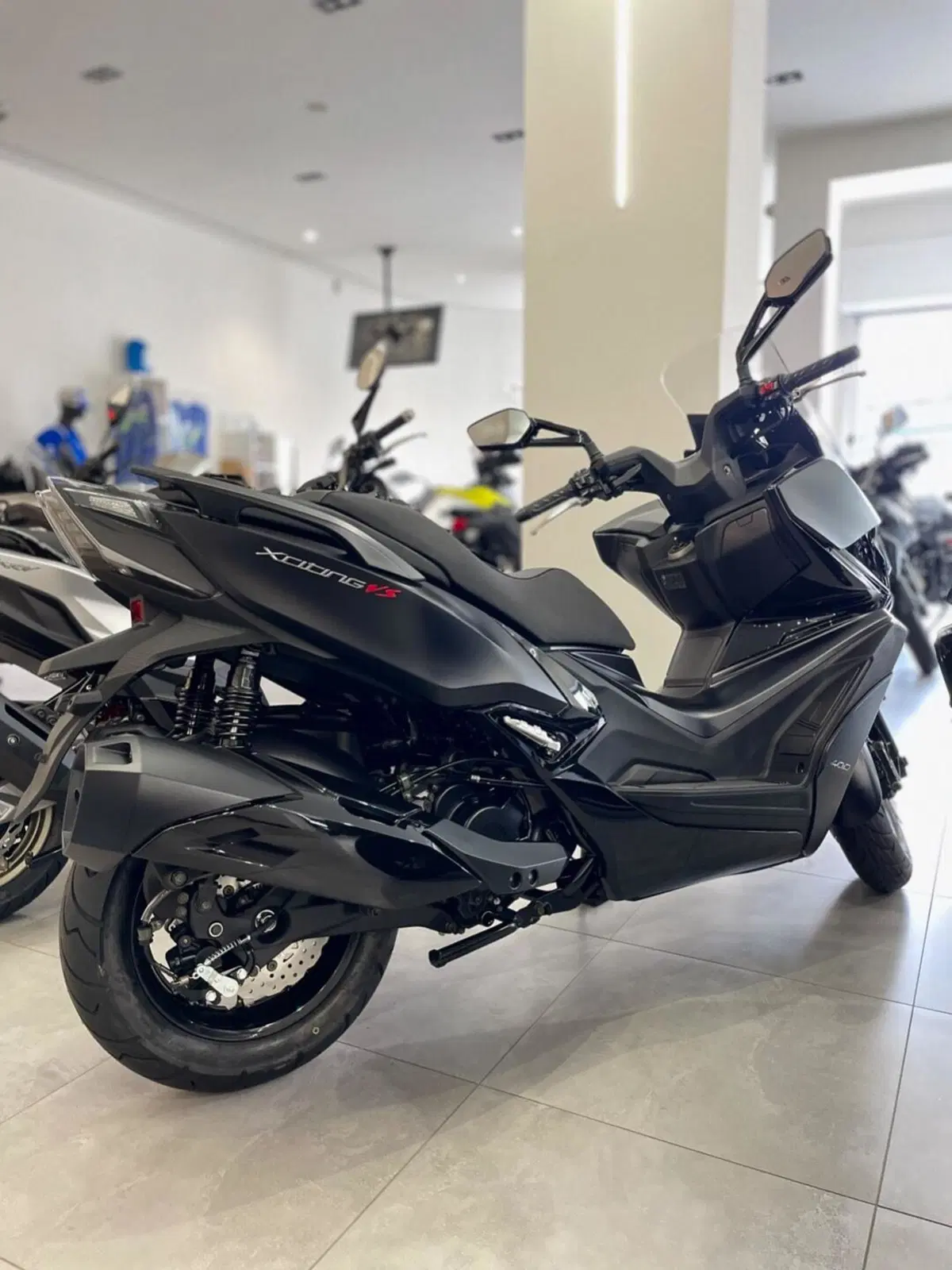 Kymco Xciting VS 400i (2023 - 26) (7)