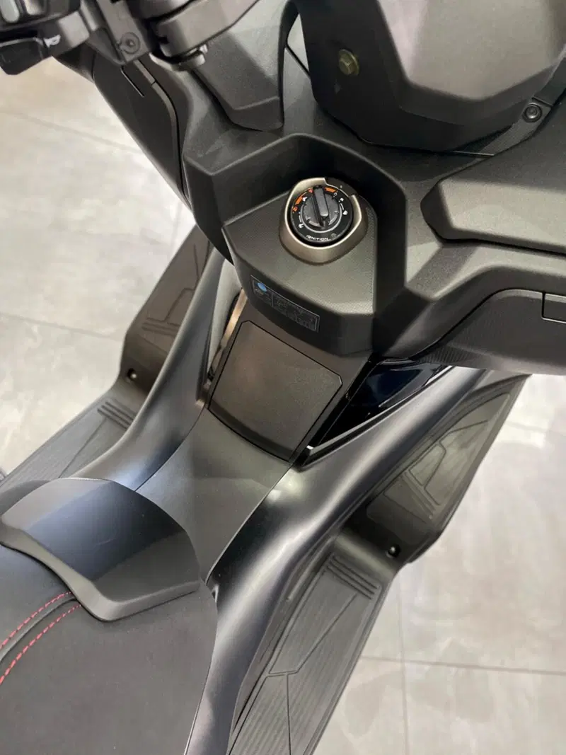 Kymco Xciting VS 400i (2023 - 26) (11)