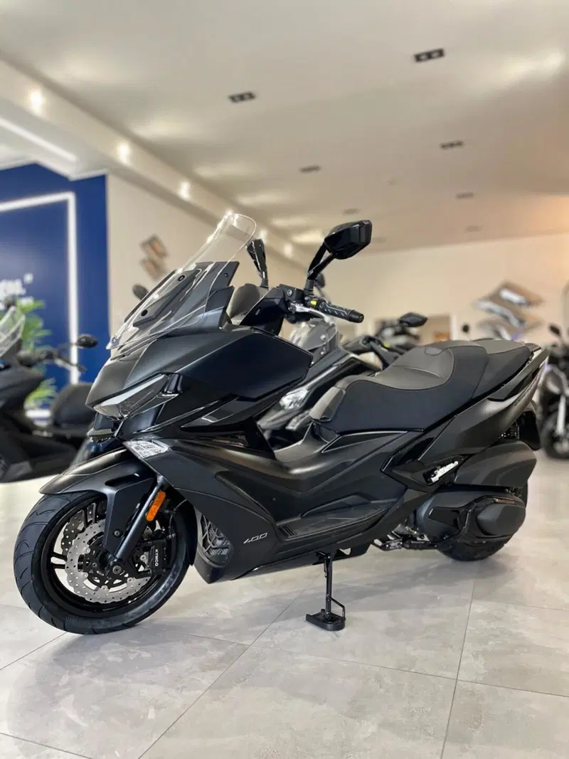 Kymco Xciting VS 400i (2023 - 26) (2)