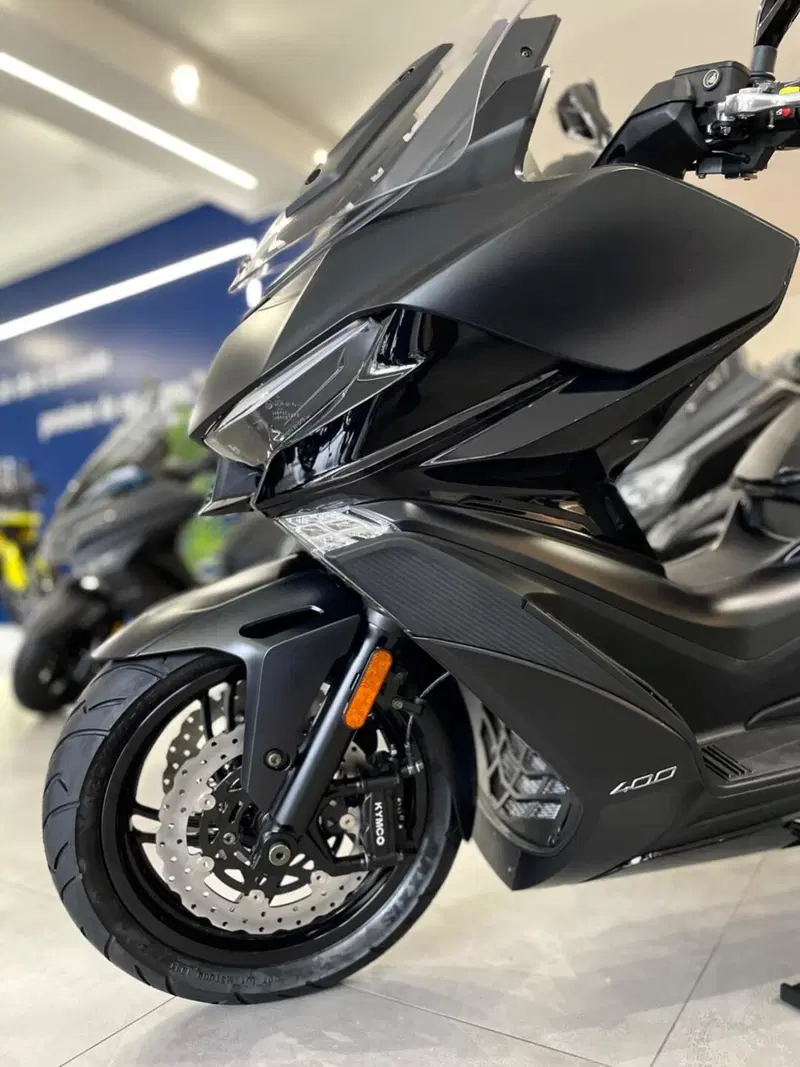 Kymco Xciting VS 400i (2023 - 26) (9)