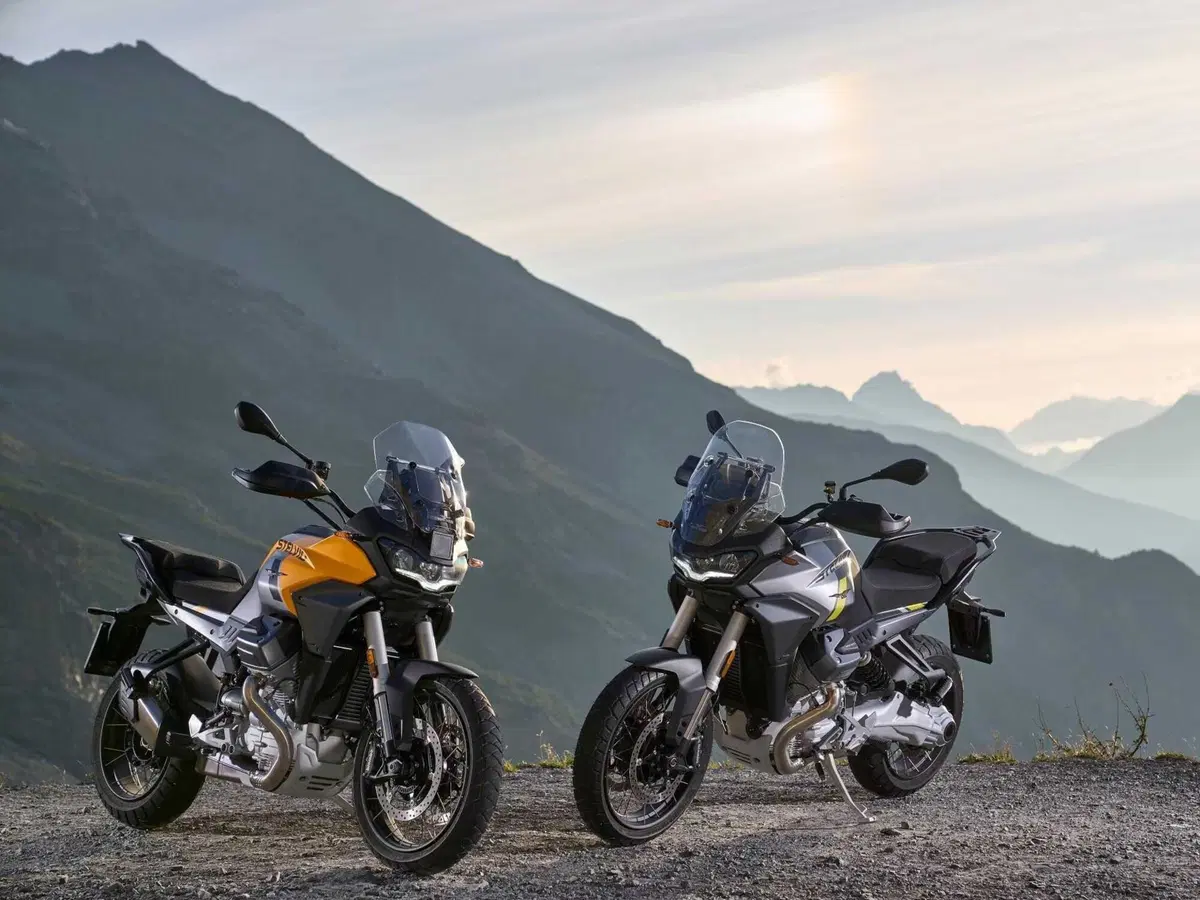 Moto Guzzi Stelvio, eccola! (11)