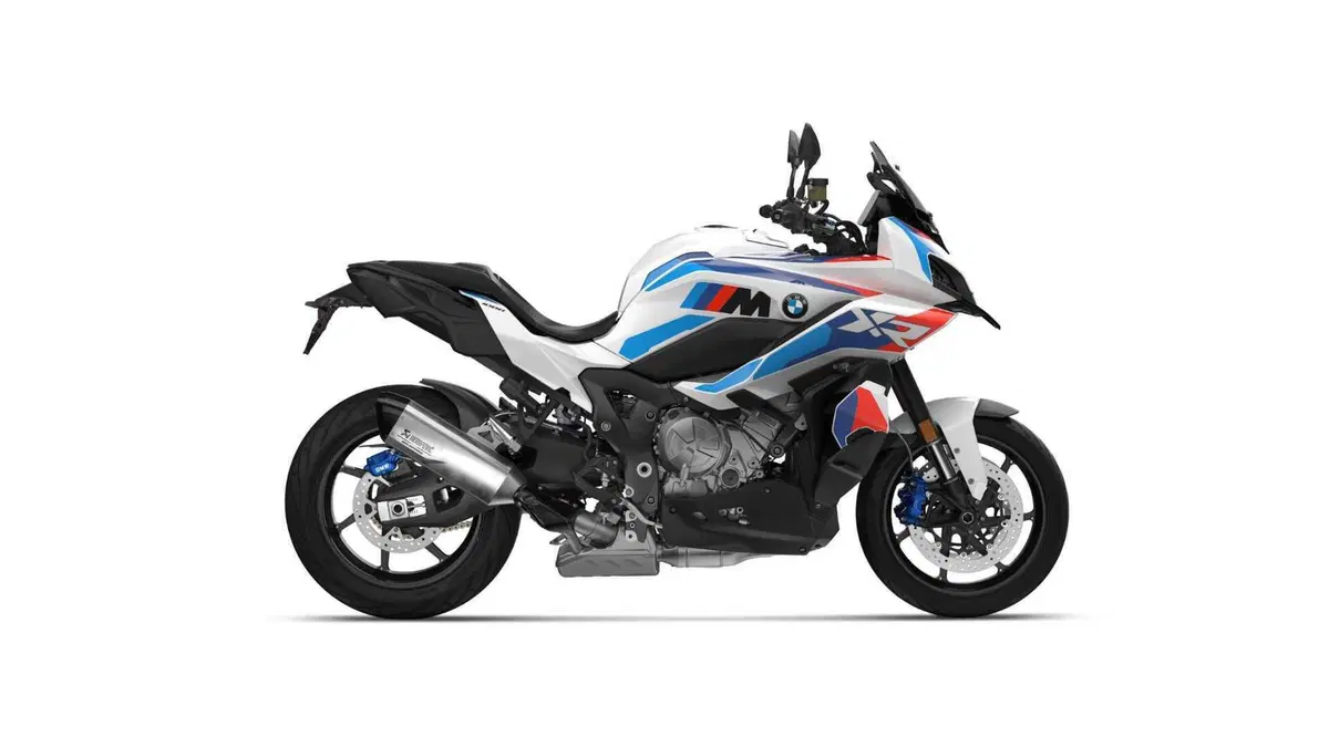 BMW M 1000 XR, crossover in salsa racing
