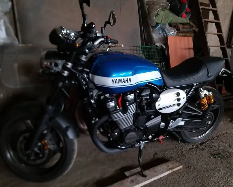 Yamaha XJR 1300 Racer (2015 - 17) (5)