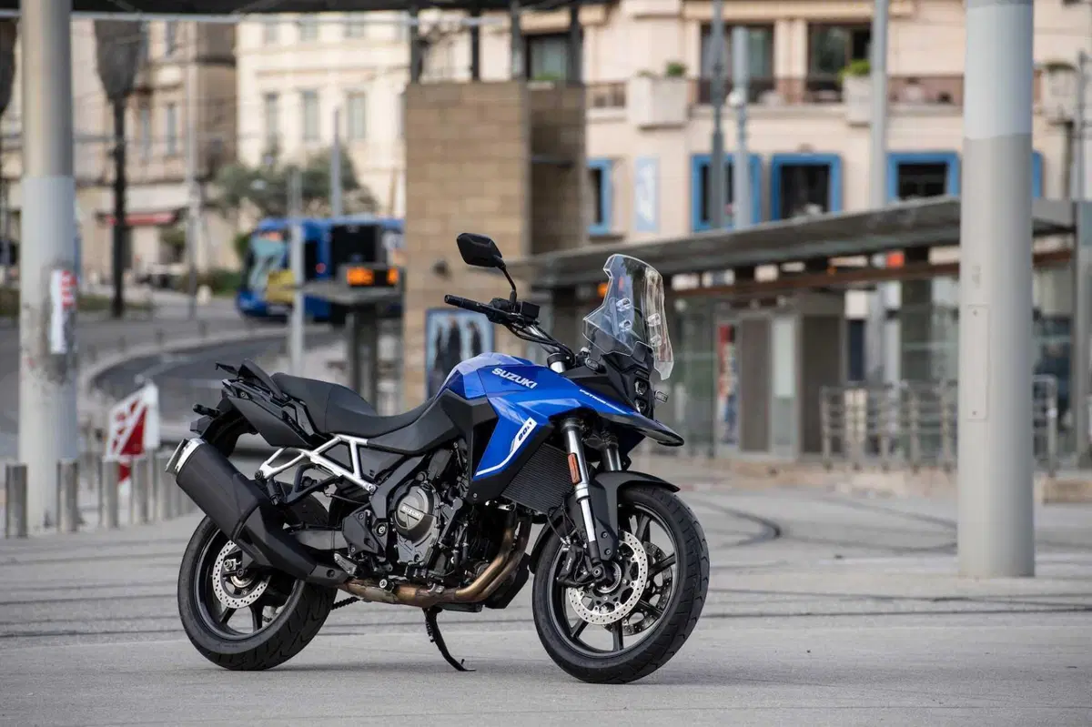 Suzuki V-Strom 800 SE (3)