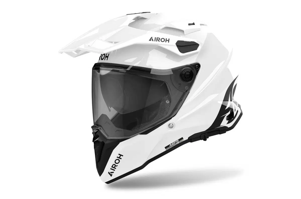 Airoh rinnova il suo Commander (30)