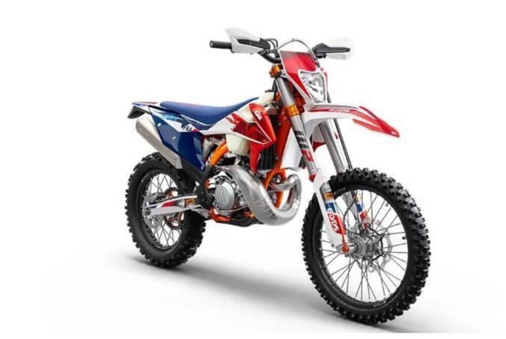 KTM EXC 300 TPI Six Days (2023) (2)