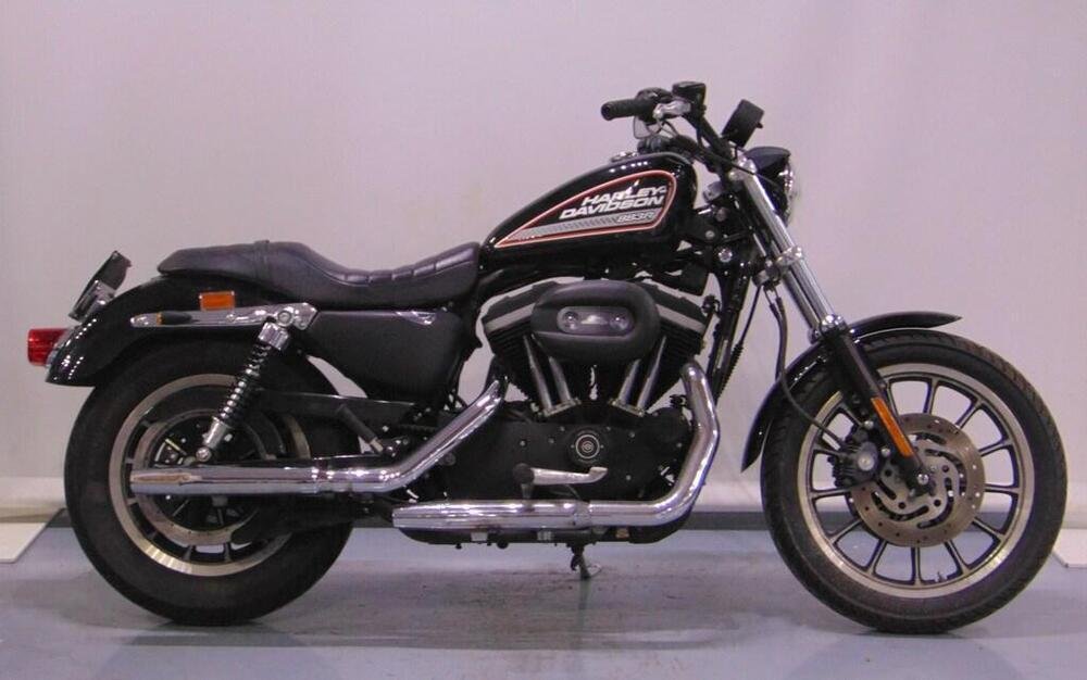Harley-Davidson 883 R (2008 - 16) - XL 883R (2)
