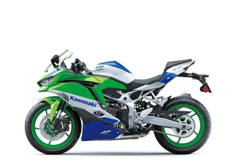 Kawasaki Ninja ZX-4R Ninja ZX-4RR 40th Anniversay Edition (2024) (3)