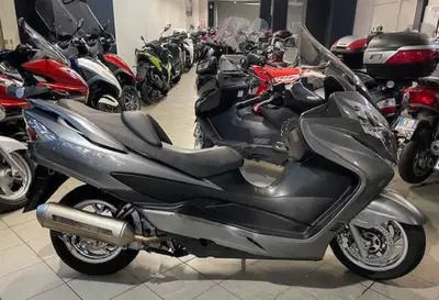 Suzuki Burgman AN 400 (2008 - 13) usata