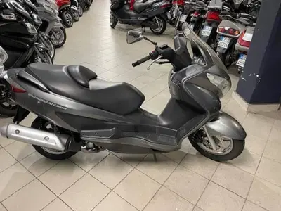 Suzuki Burgman UH 200 (2006 - 12) usata