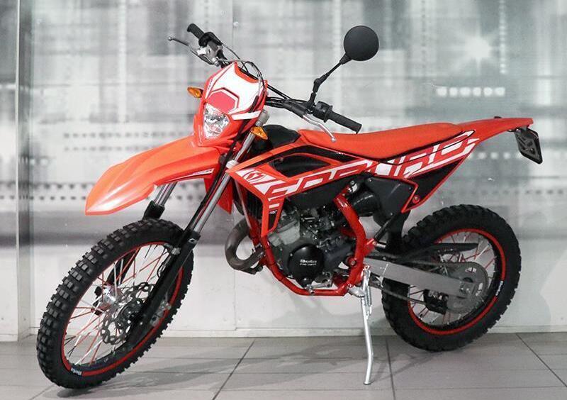 Vendo Betamotor RR 50 Enduro (2021 - 23) usata a Casalgrasso (codice  9307391) 