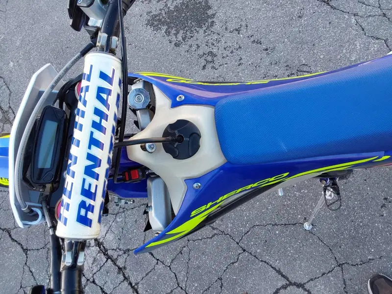 Sherco 300 SEF Factory (2022) (8)