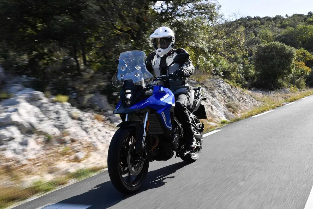 Suzuki V-Strom 800 SE (17)
