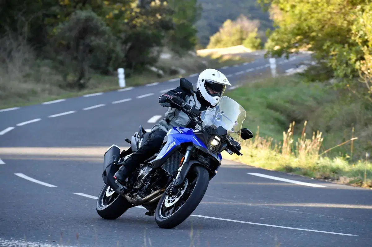 Suzuki V-Strom 800 SE (19)
