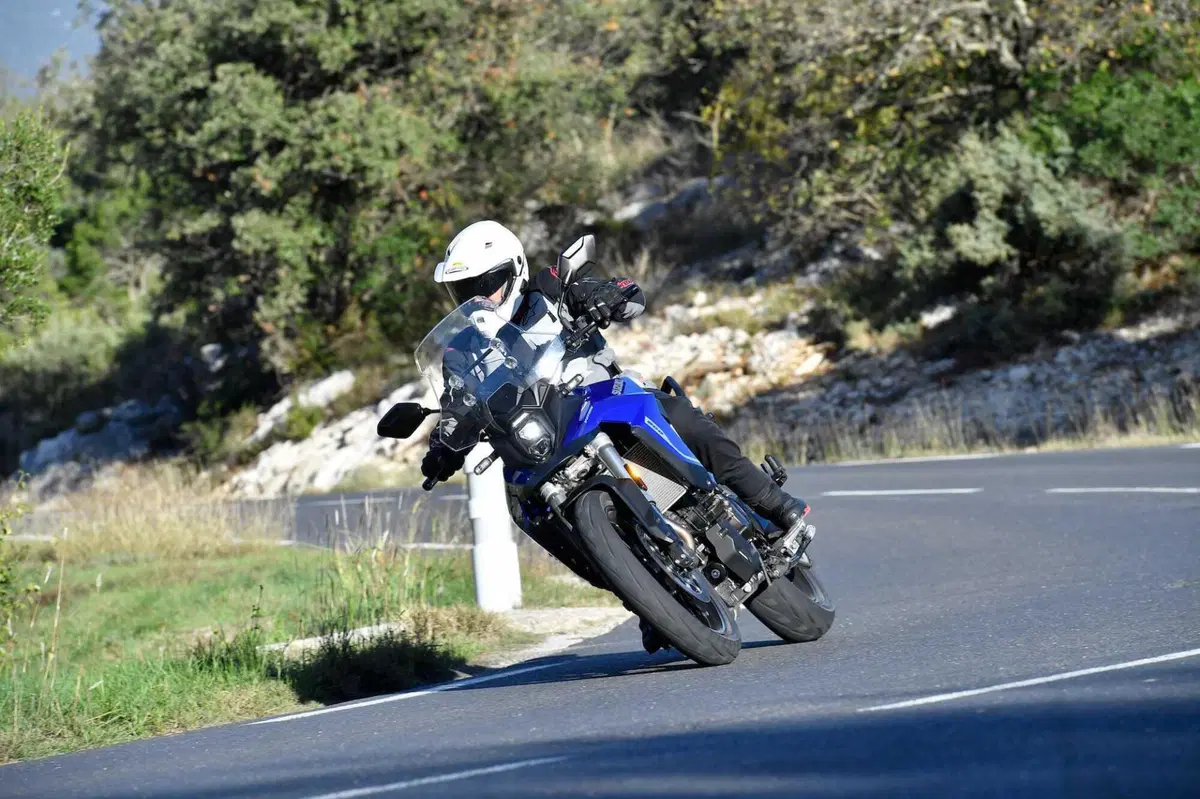 Suzuki V-Strom 800 SE (20)