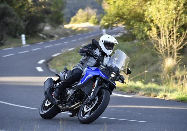 Suzuki V-Strom 800 SE. Ecco come va su strada: quanta sostanza! [TEST]