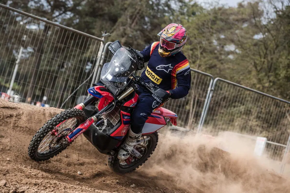 Honda CRF 450 RX Rally 2024 - TEST ESCLUSIVO! Con lei puoi vincere la DAKAR (12)