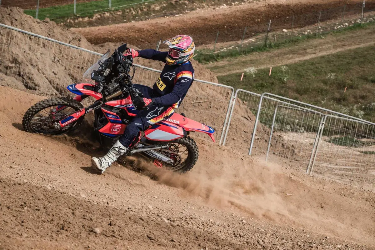 Honda CRF 450 RX Rally 2024 - TEST ESCLUSIVO! Con lei puoi vincere la DAKAR (16)